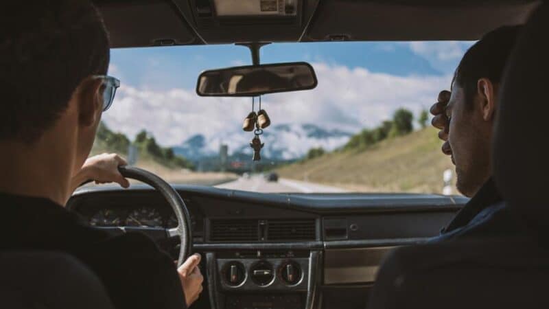 Jak działa ABS i dlaczego jest ważny?