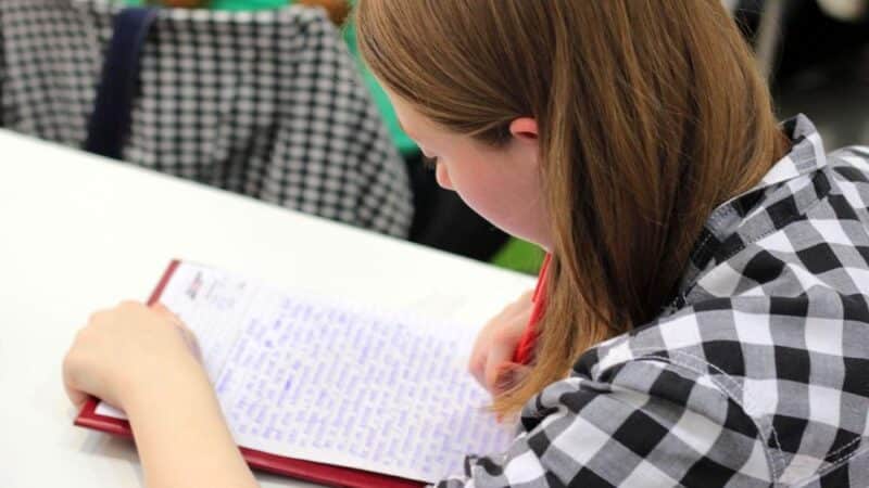 Porównanie ofert kredytów studenckich w Polsce – Jak wybrać najlepszą opcję?