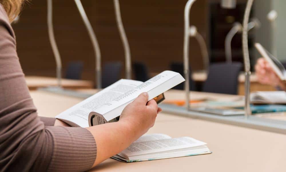 Jakie ulgi podatkowe można uzyskać za wydatki na edukację?