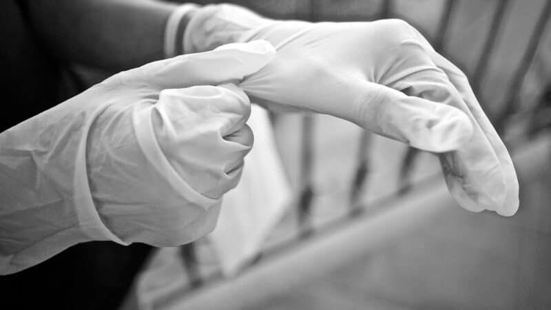 Jak skutecznie sprzątać mieszkanie w krótkim czasie?