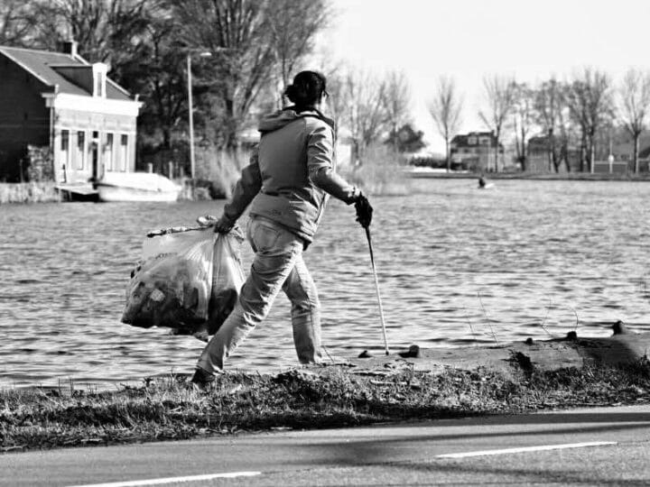 Jak utrzymać porządek w domu z dziećmi? Praktyczne sposoby na codzienny ład